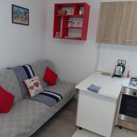 Kastelanic Apartman Brbinj Exterior foto